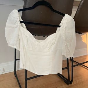 Novella Shortsleeve Blouse